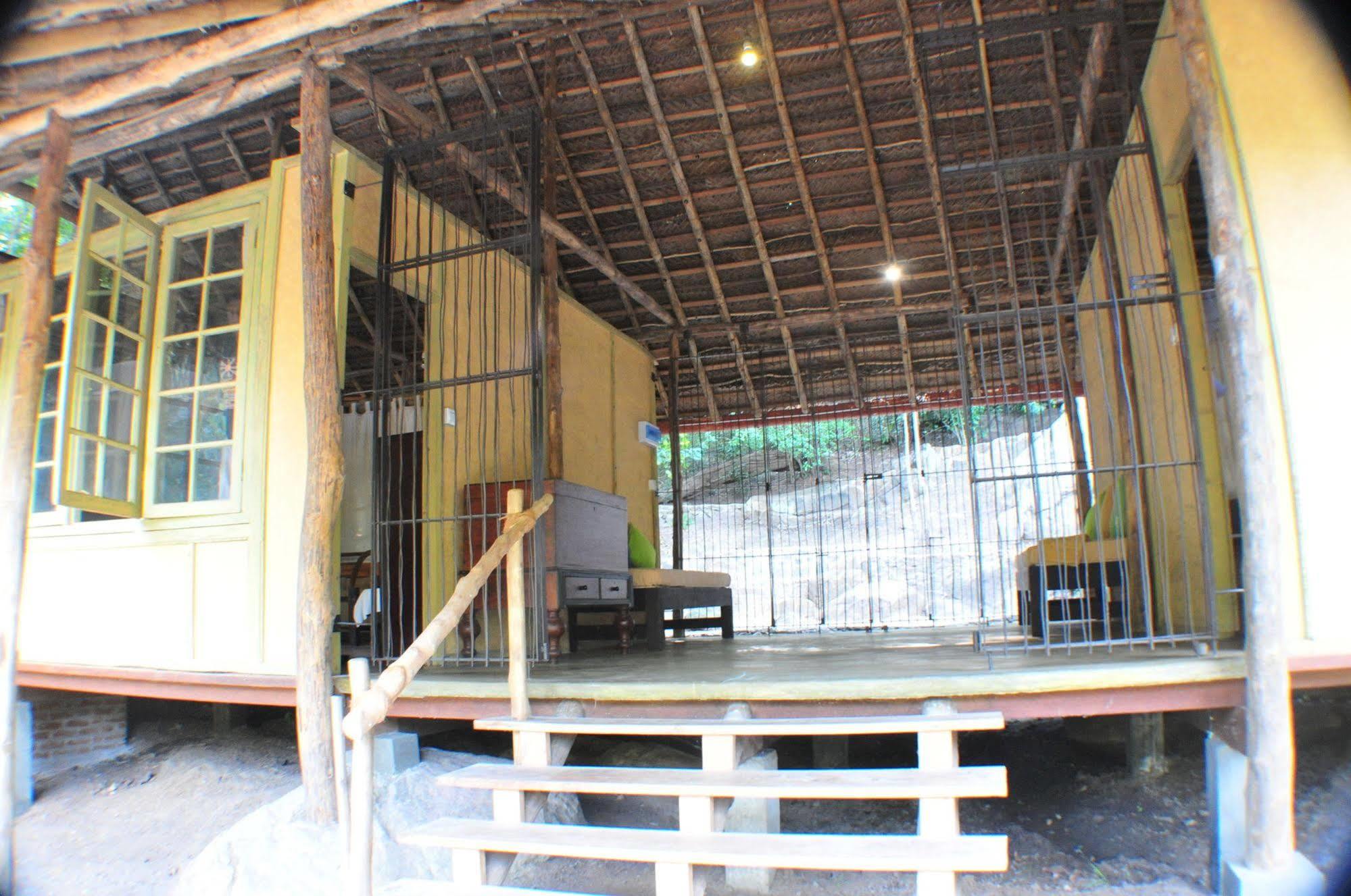 Villa Back Of Beyond - Wild Haven Sigiriya Esterno foto